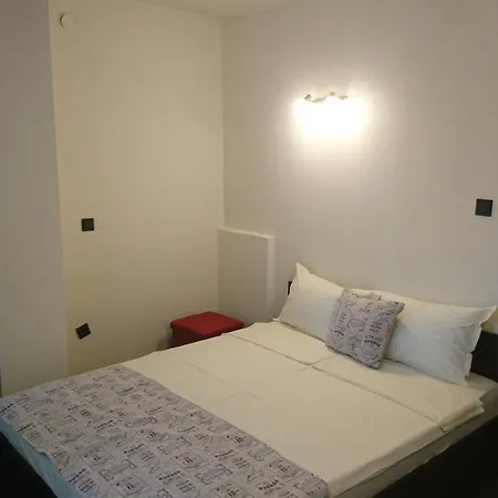 Apartamento Park & Popovi *